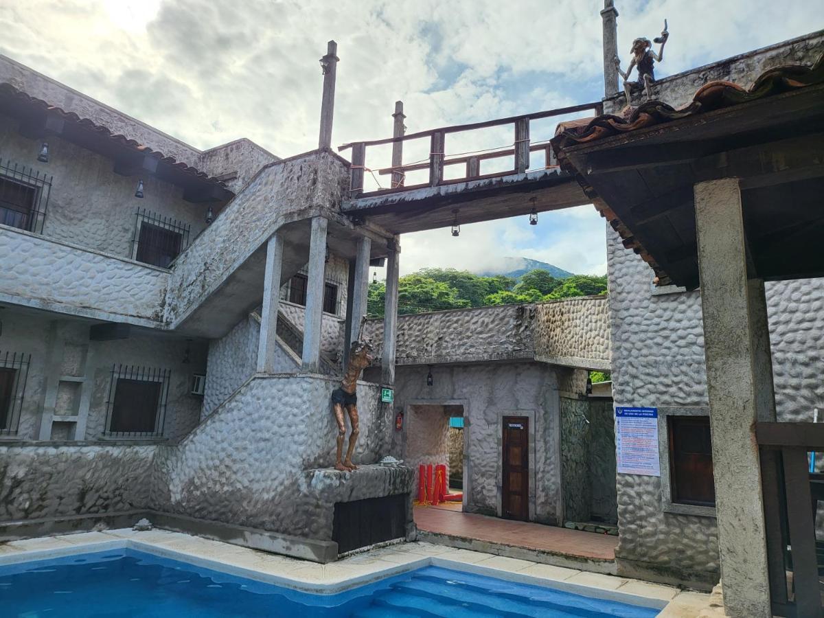 Hostal Casa De Las Gargolas Amapala Εξωτερικό φωτογραφία