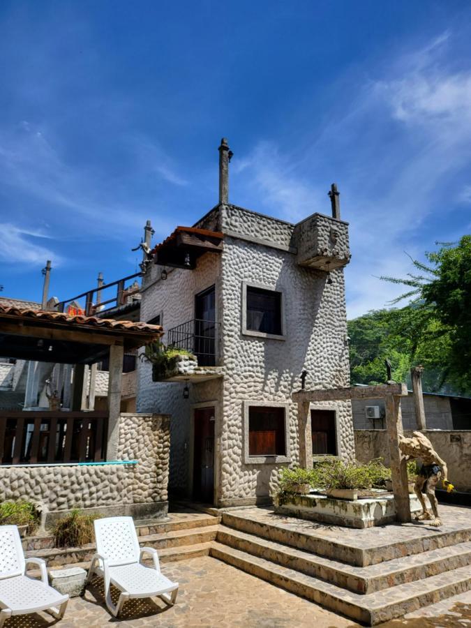 Hostal Casa De Las Gargolas Amapala Εξωτερικό φωτογραφία
